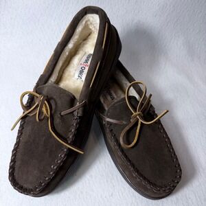 Minnetonka Mens Pile Lined Hardsole Suede Moccasin Slippers chocolate 3908 Sz 9M